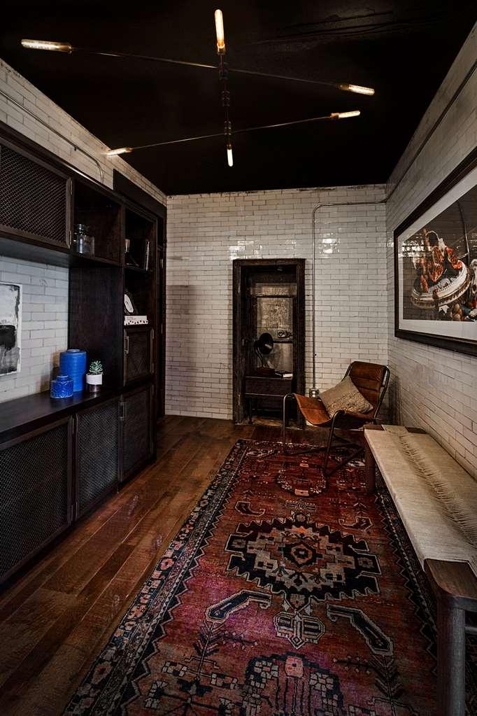 Crossroads Hotel كانزاس سيتي الغرفة الصورة