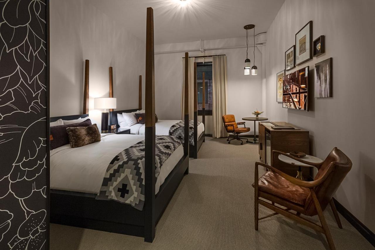Crossroads Hotel كانزاس سيتي المظهر الخارجي الصورة